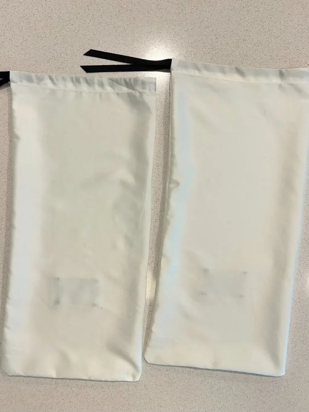 Gucci Set of 2 Shoe Dust Bags 8.5 x 17.5” 100% Polyester Authentic Storage Bags
